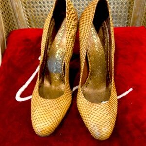 4inch BCBGGIRLS Tan leather upper and leather sole heel